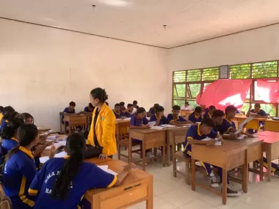 Dokumentasi Mahasiswa Penelitian 